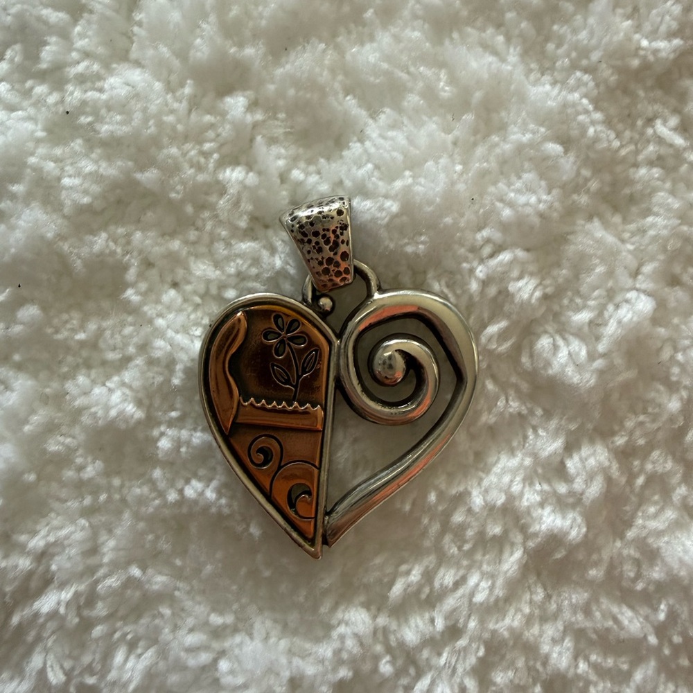 Brighton Heart Pendant Pablo’s Passion - Picture 2 of 4